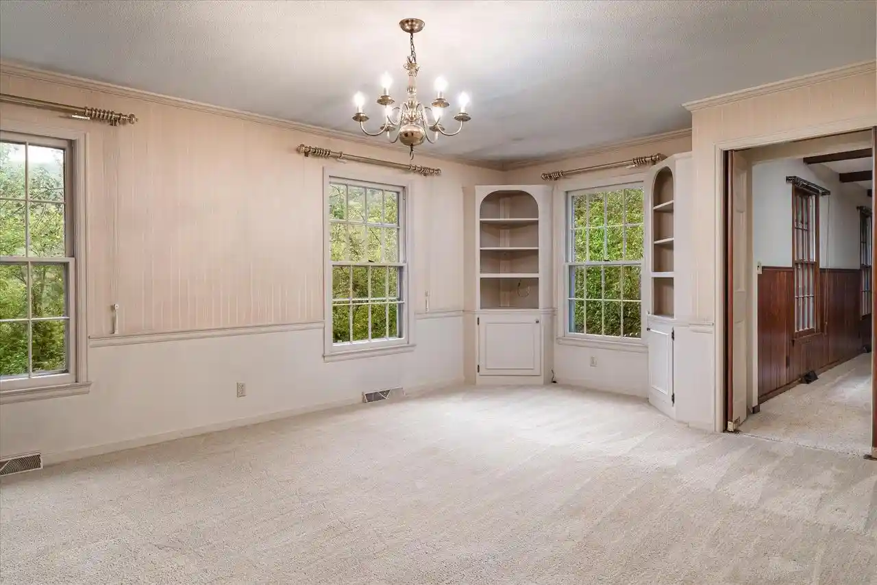 Photo 3 of Single family home for sale at N2062 Wedgewood Dr E, La Crosse, WI 54601 | MLS# 1981854 | Listing updated on 2026-09-30