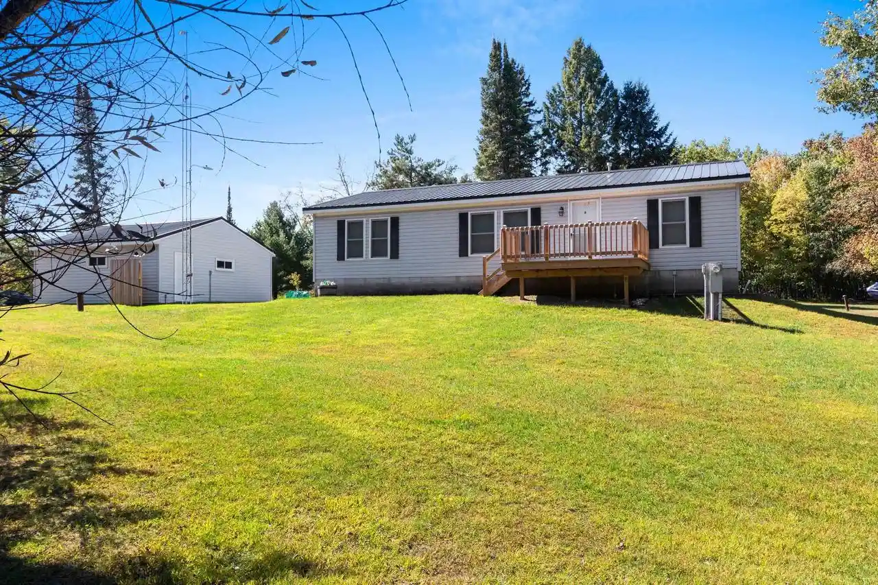 Photo 1 of Single family home for sale at N11109 Boat Landing 10 Rd, Athelstane, WI 54104 | MLS# 50333175 | Listing updated on 2026-09-24