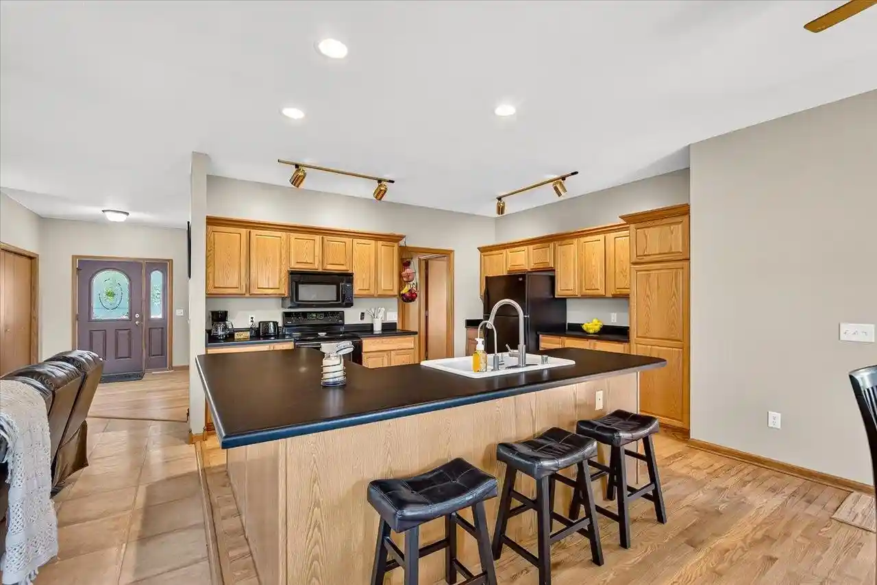 Photo 4 of Single family home for sale at 875 Merri Hl Dr, Oregon, WI 53575 | MLS# 2033321 | Listing updated on 2026-10-06