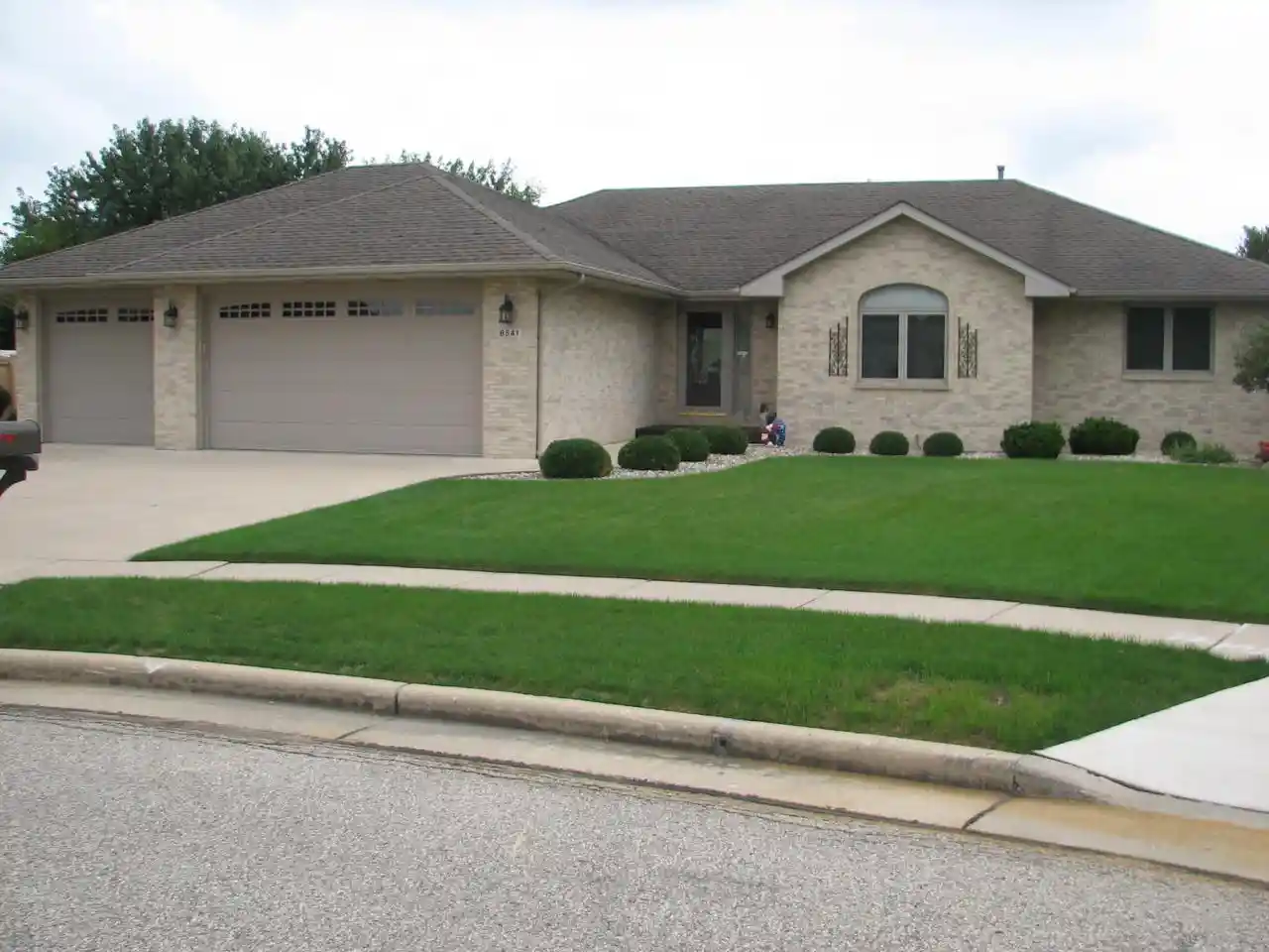 Single family home for sale at 8541 35th Avenue, Kenosha, WI 53142 | MLS# 1981887