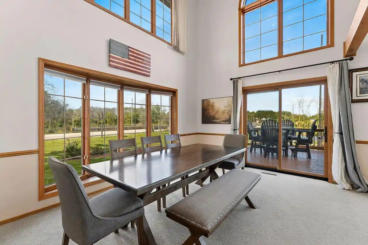Photo 3 of Single family home for sale at 3350 Lakeview Dr, Suamico, WI 54173 | MLS# 50333177 | Listing updated on 2026-09-27