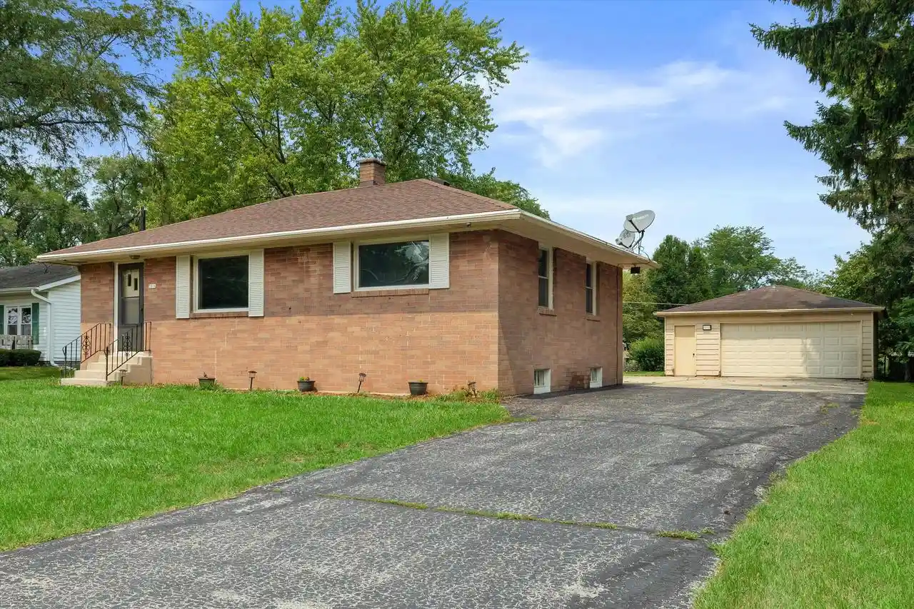 Photo 1 of Single family home for sale at 3316 3 Mile Rd, Caledonia, WI 53404 | MLS# 1981890 | Listing updated on 2026-09-24