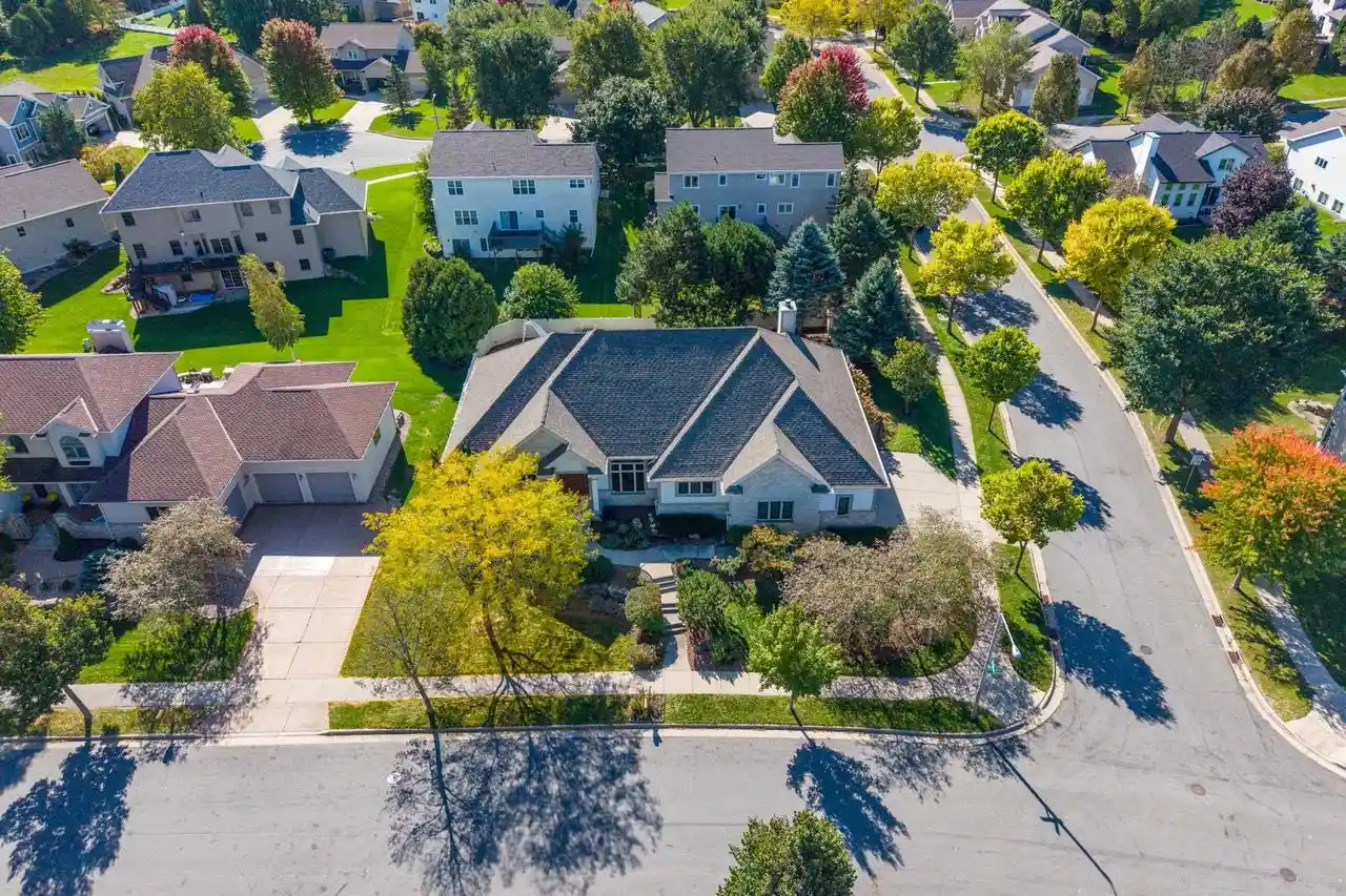 Photo 1 of Single family home for sale at 930 Winding Way, Middleton, WI 53562 | MLS# 2033330 | Listing updated on 2026-10-08