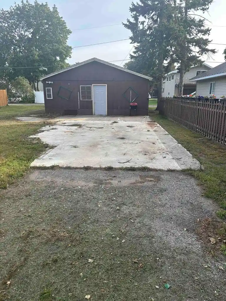 Photo 2 of Land for sale at 1617 14th Avenue, Menominee, MI 49858 | MLS# 50333184 | Listing updated on 2026-10-02