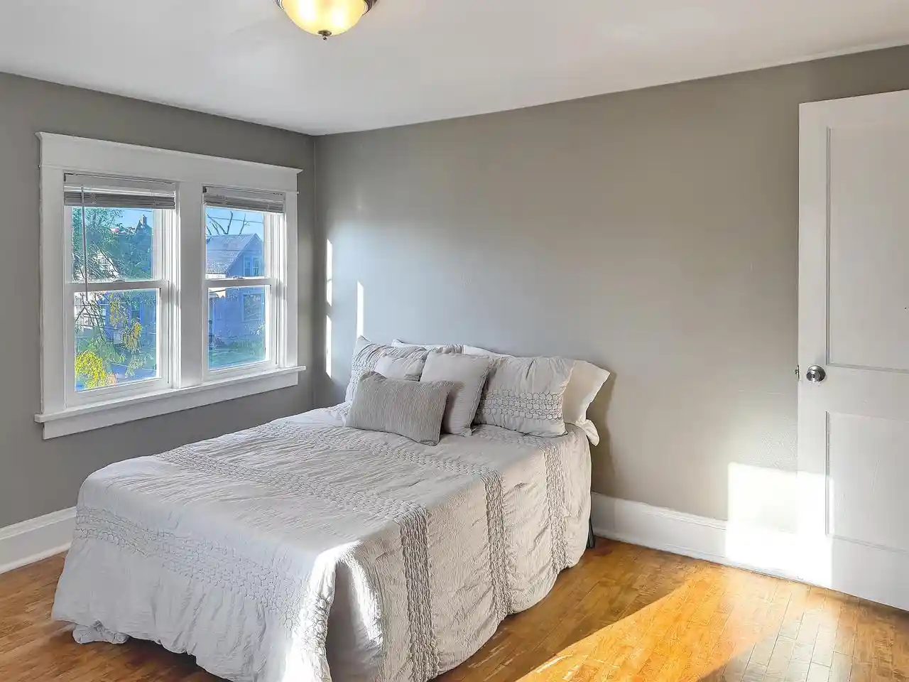 Photo 3 of Single family home for sale at 522 1st Street, Menasha, WI 54952 | MLS# 50333179 | Listing updated on 2026-10-07