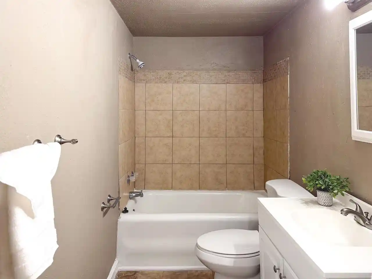 Photo 4 of Single family home for sale at 522 1st Street, Menasha, WI 54952 | MLS# 50333179 | Listing updated on 2026-10-07