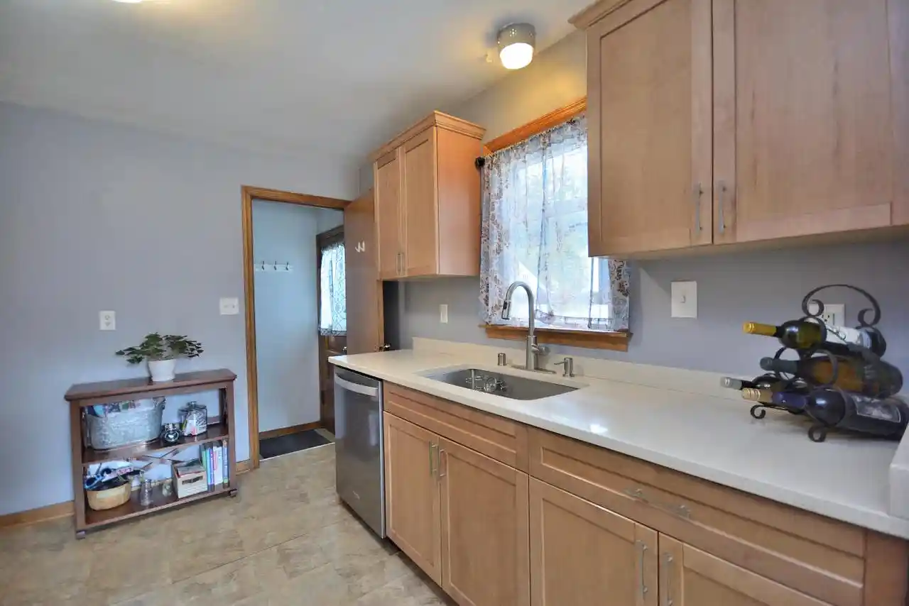 Photo 1 of Single family home for sale at 202 E Norwich St, Milwaukee, WI 53207 | MLS# 1981896 | Listing updated on 2026-10-03
