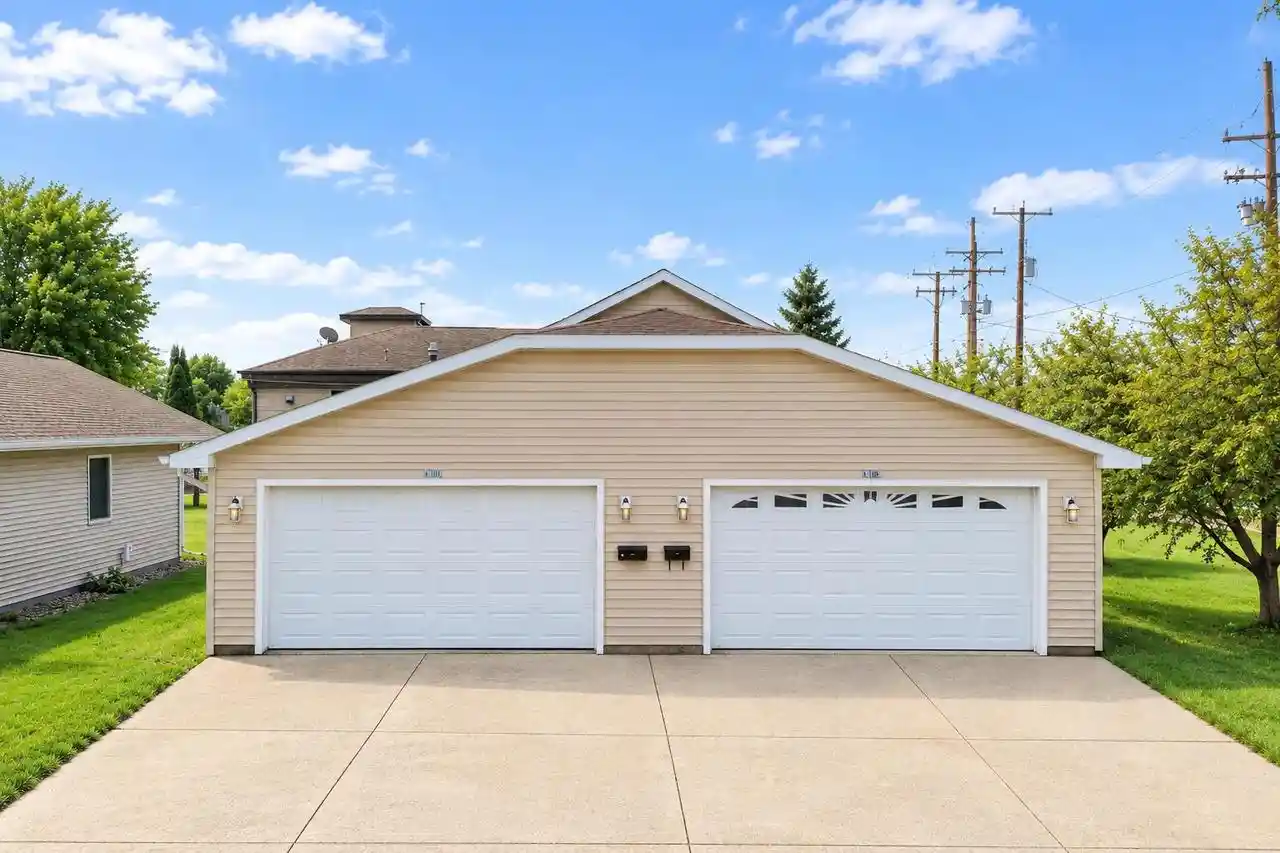Photo 1 of Multi family home for sale at 1737 Evans St, Oshkosh, WI 54901 | MLS# 50333189 | Listing updated on 2026-10-05