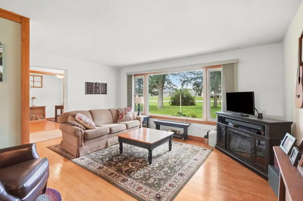 Photo 2 of Single family home for sale at N7867 Townline Rd, East Troy, WI 53120 | MLS# 1981905 | Listing updated on 2026-09-25