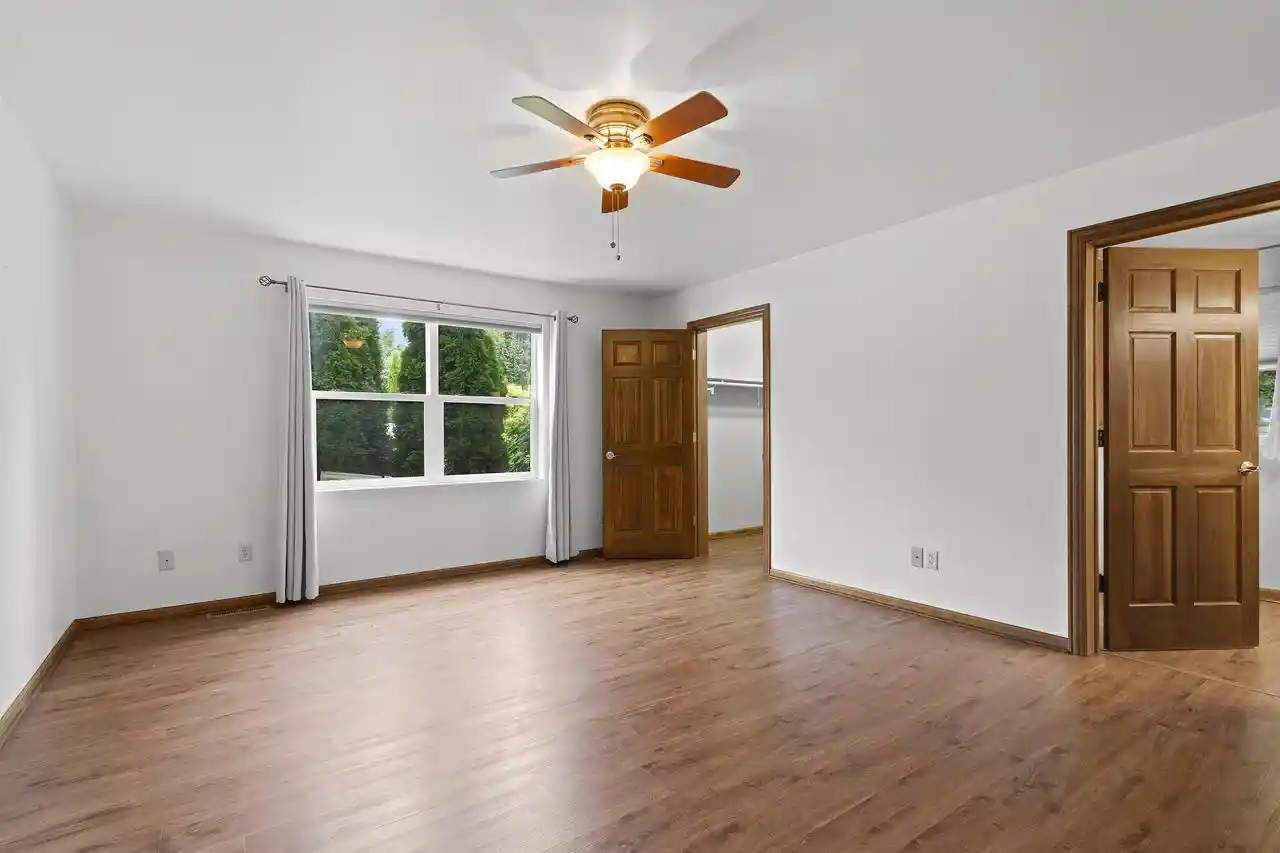 Photo 2 of Condo for sale at 854 Krause Rd, Green Bay, WI 54313 | MLS# 50333170 | Listing updated on 2026-09-24