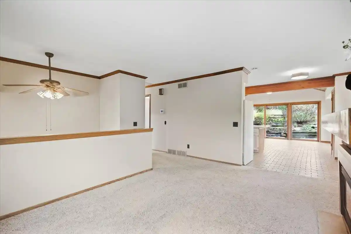 Photo 4 of Single family home for sale at 2621 Mission Cir, Madison, WI 53713 | MLS# 2033349 | Listing updated on 2026-09-27