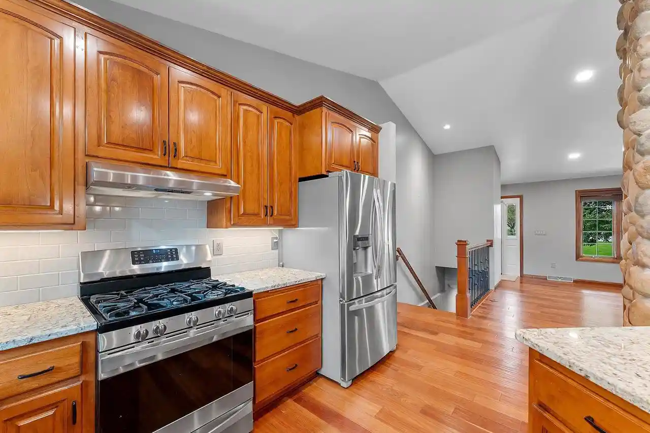 Photo 2 of Single family home for sale at 2328 Lost Dauphin Rd, De Pere, WI 54115 | MLS# 50333193 | Listing updated on 2026-10-08