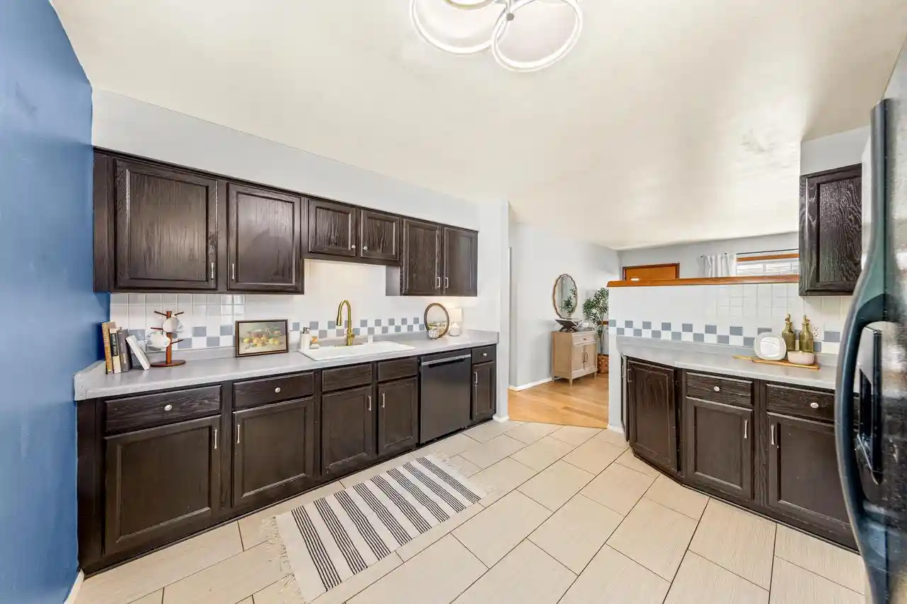 Photo 4 of Single family home for sale at 1376 Aldoro Dr, Waukesha, WI 53188 | MLS# 1981912 | Listing updated on 2026-09-25