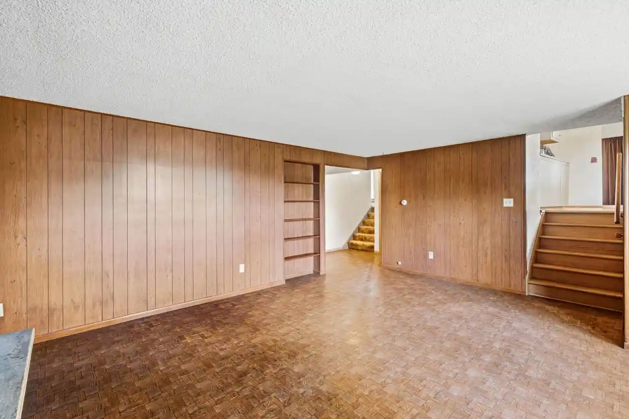 Photo 2 of Single family home for sale at 4703 7 Mile Rd, Caledonia, WI 53402 | MLS# 1981913 | Listing updated on 2026-09-24