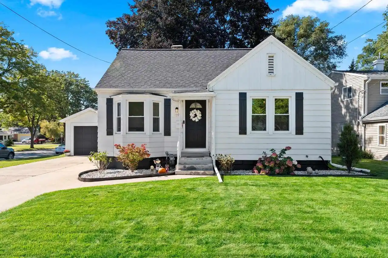 Photo 1 of Single family home for sale at 1391 9th Street, Green Bay, WI 54304 | MLS# 50333174 | Listing updated on 2026-09-26
