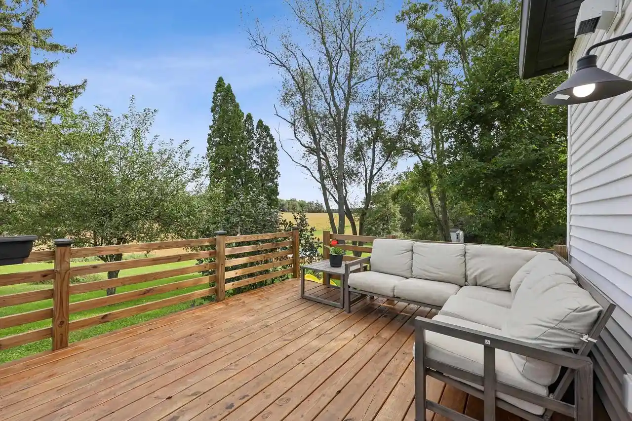 Photo 3 of Single family home for sale at E4915 Herritz Rd, Reedsburg, WI 53959 | MLS# 2033359 | Listing updated on 2026-09-30