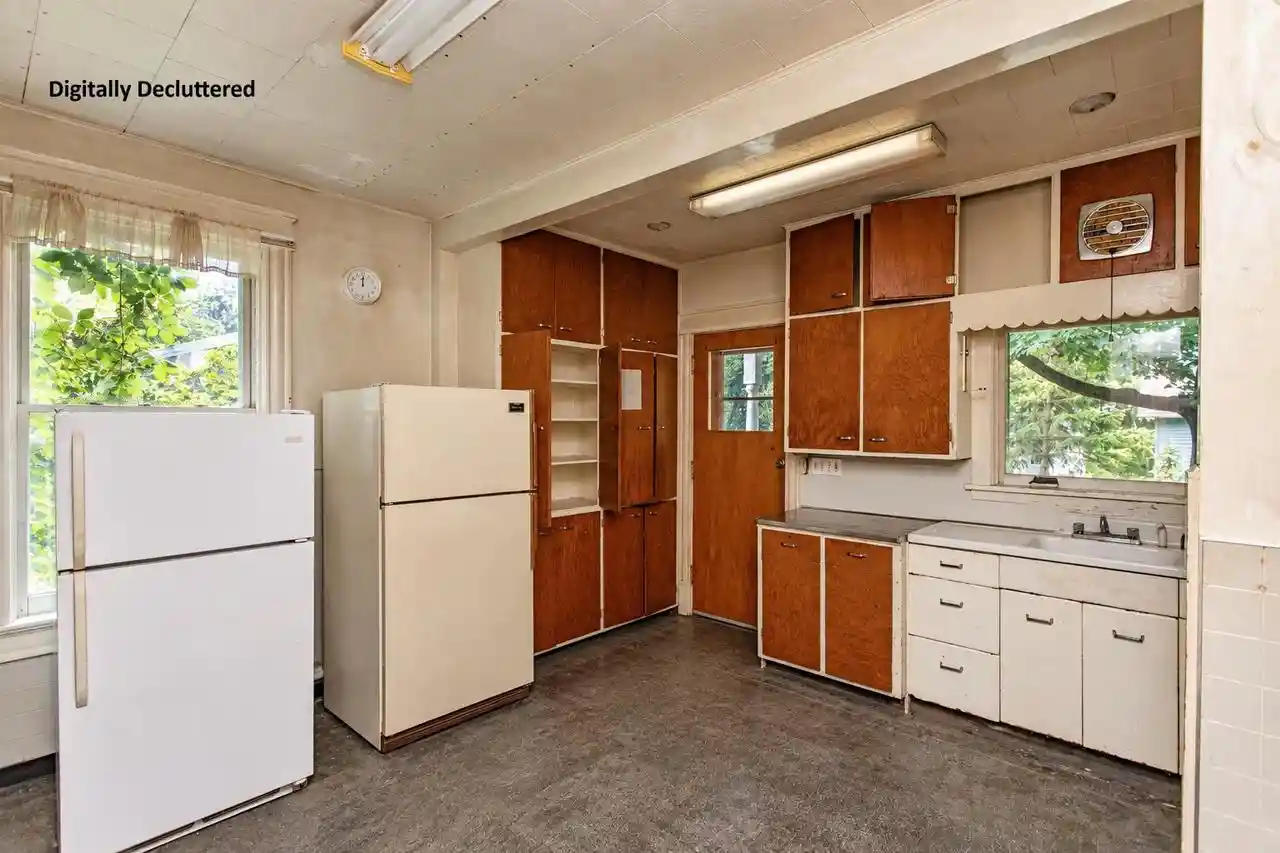 Photo 3 of Single family home for sale at 385 N 2nd Street, Platteville, WI 53818 | MLS# 2033361 | Listing updated on 2026-10-06