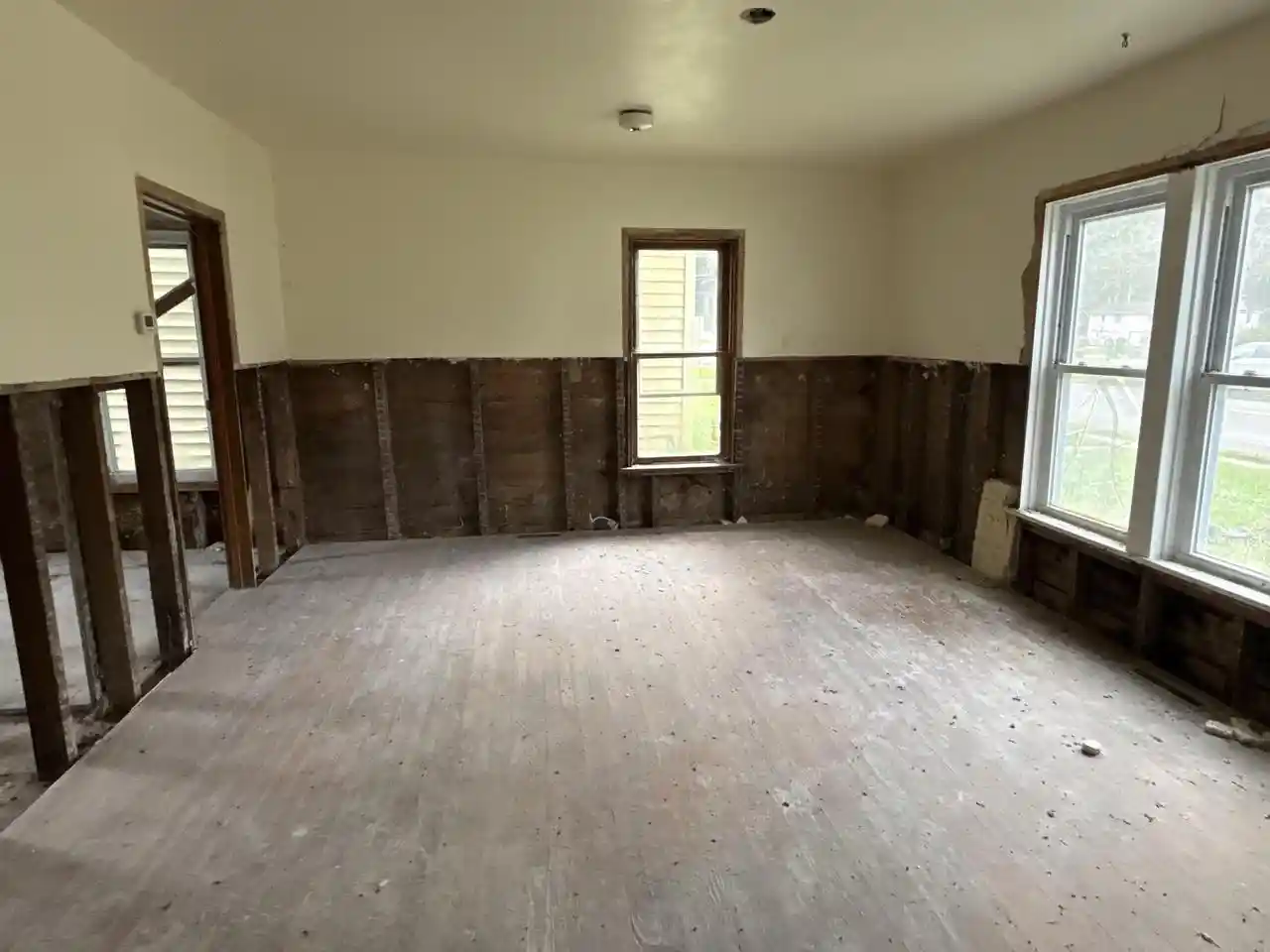 Photo 2 of Single family home for sale at 114 Main St, Gays Mills, WI 54631 | MLS# 2033363 | Listing updated on 2026-09-25