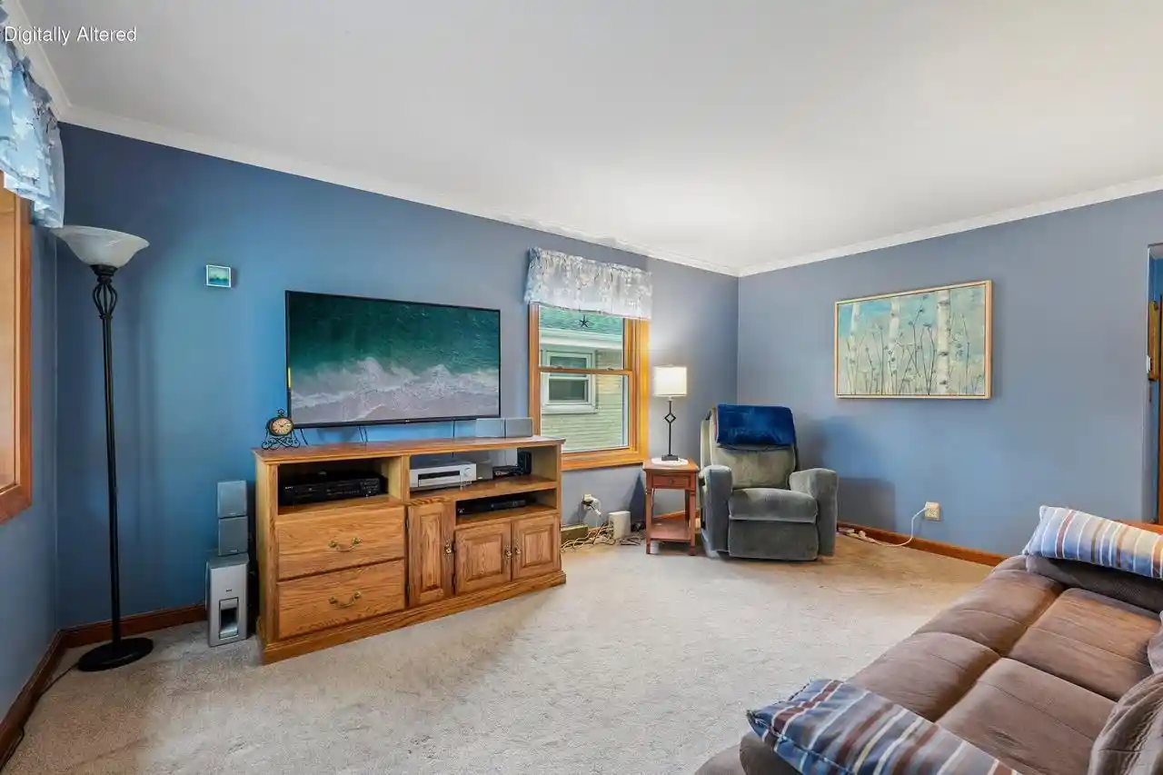 Photo 3 of Single family home for sale at 915 S 91st Street, Milwaukee, WI 53214 | MLS# 1981925 | Listing updated on 2026-09-28