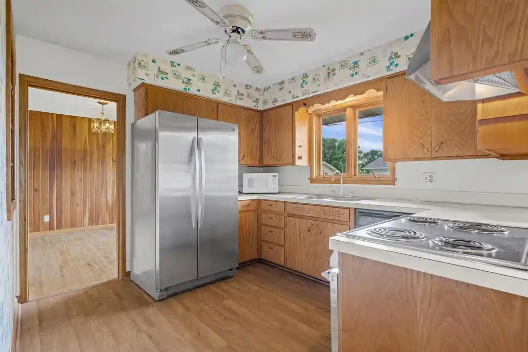 Photo 4 of Sale Pending at 614 Gilster St, Onalaska, WI 54650 | MLS# 1981936 | Listing updated on 2026-09-30