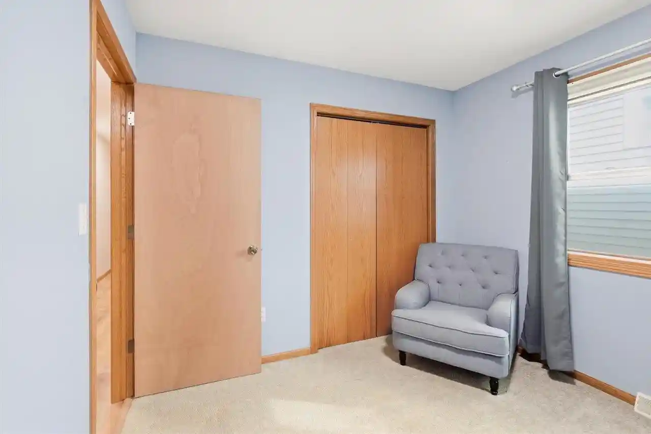 Photo 1 of Single family home for sale at 3940 E Underwood Ave, Cudahy, WI 53110 | MLS# 1981938 | Listing updated on 2026-10-07