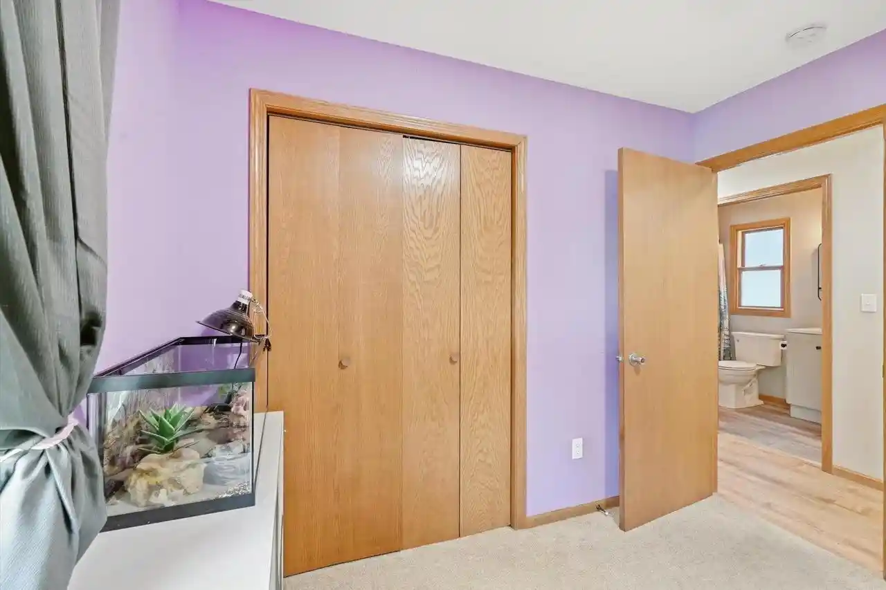 Photo 3 of Single family home for sale at 3940 E Underwood Ave, Cudahy, WI 53110 | MLS# 1981938 | Listing updated on 2026-10-07