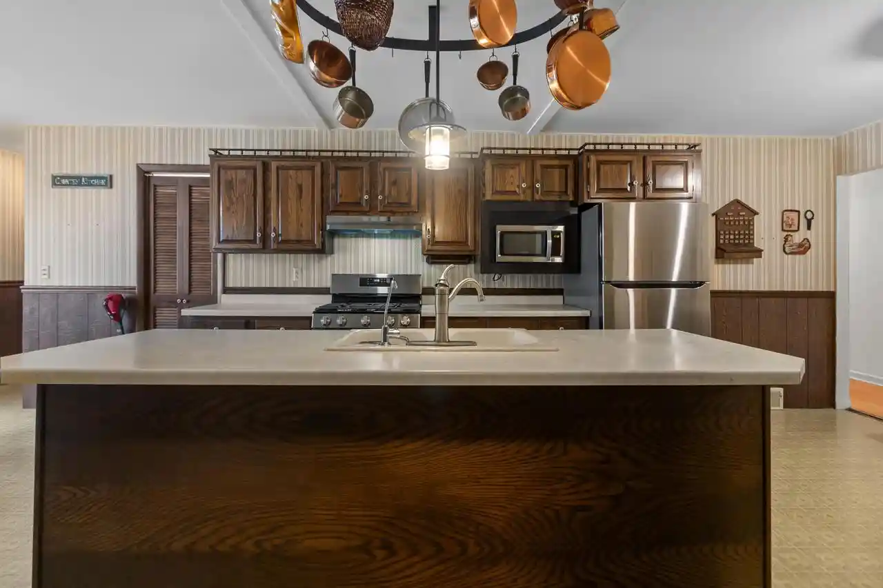 Photo 2 of Single family home for sale at N1409 N Hillside Blvd, Lake Geneva, WI 53147 | MLS# 1981947 | Listing updated on 2026-09-25
