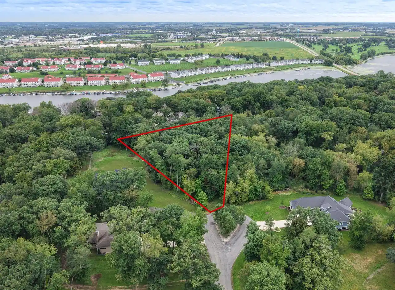 Photo 3 of Land for sale at 6354 Oak Valley Cir, Delavan, WI 53115 | MLS# 1981949 | Listing updated on 2026-09-25