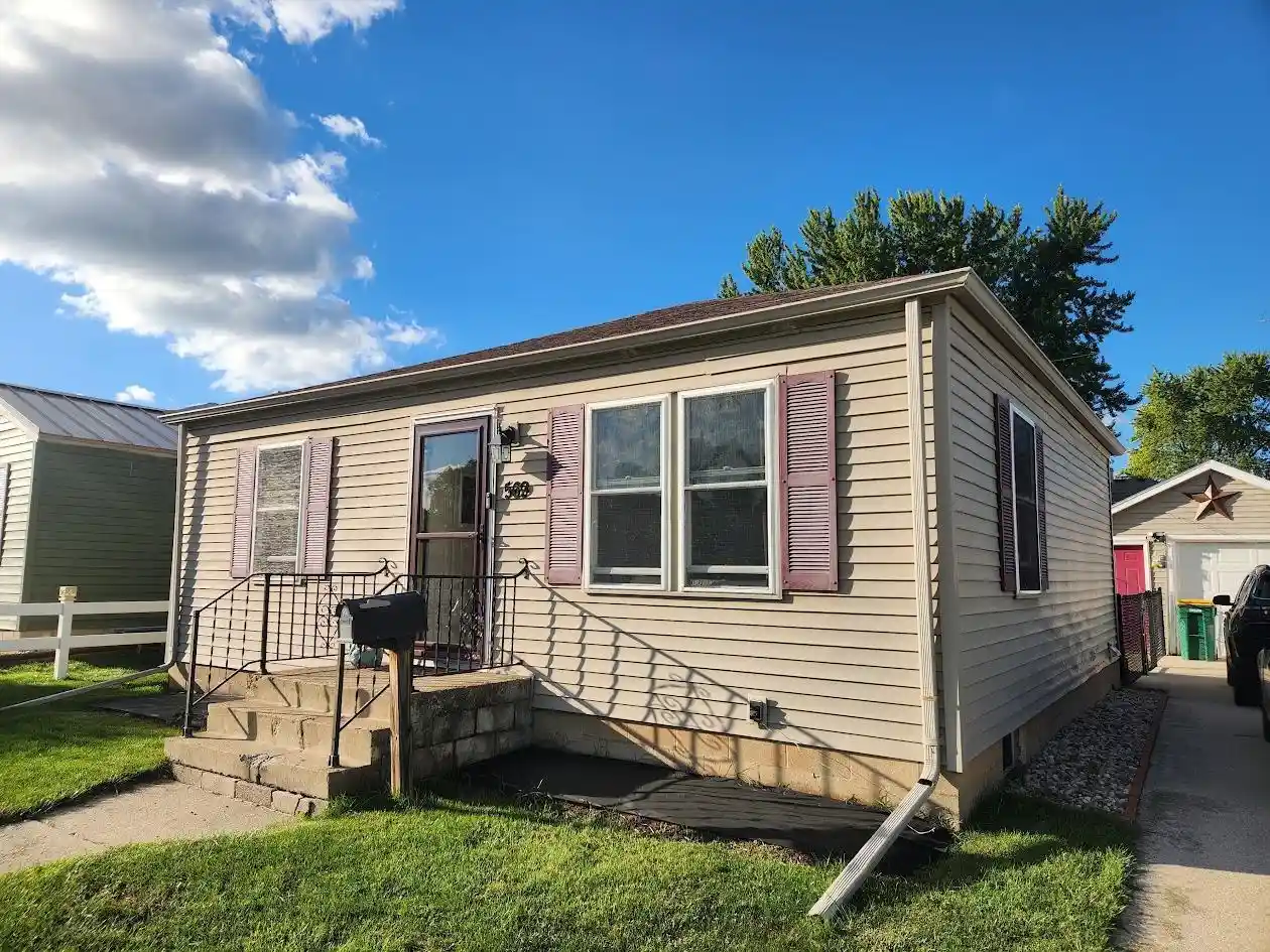 Photo 1 of Single family home for sale at 569 Portage St, Fond Du Lac, WI 54935 | MLS# 50333211 | Listing updated on 2026-09-24