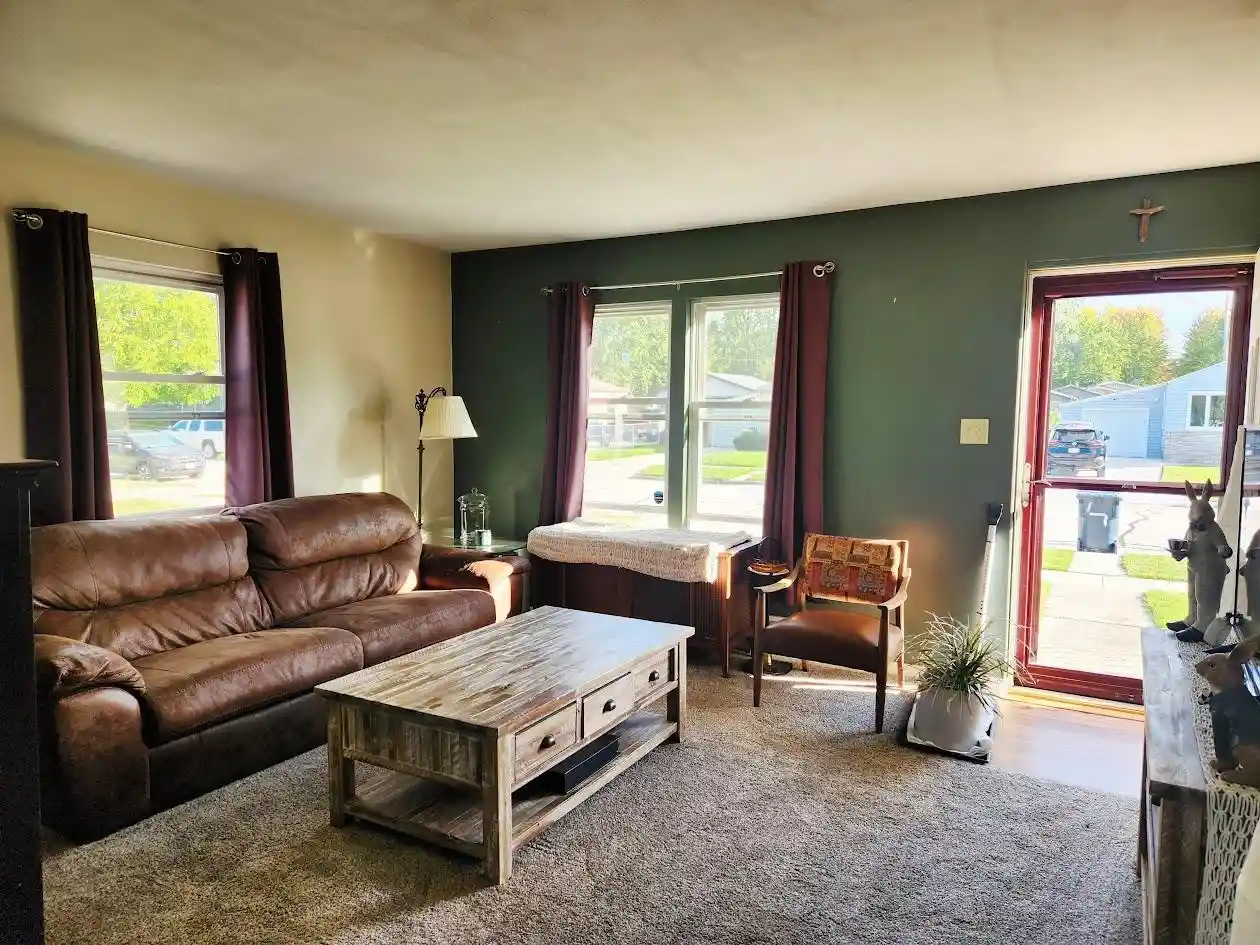 Photo 3 of Single family home for sale at 569 Portage St, Fond Du Lac, WI 54935 | MLS# 50333211 | Listing updated on 2026-09-24