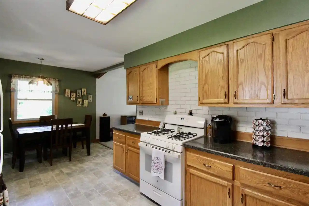 Photo 2 of Single family home for sale at 434 E Woodland Dr, Beloit, WI 53511 | MLS# 2033373 | Listing updated on 2026-09-27