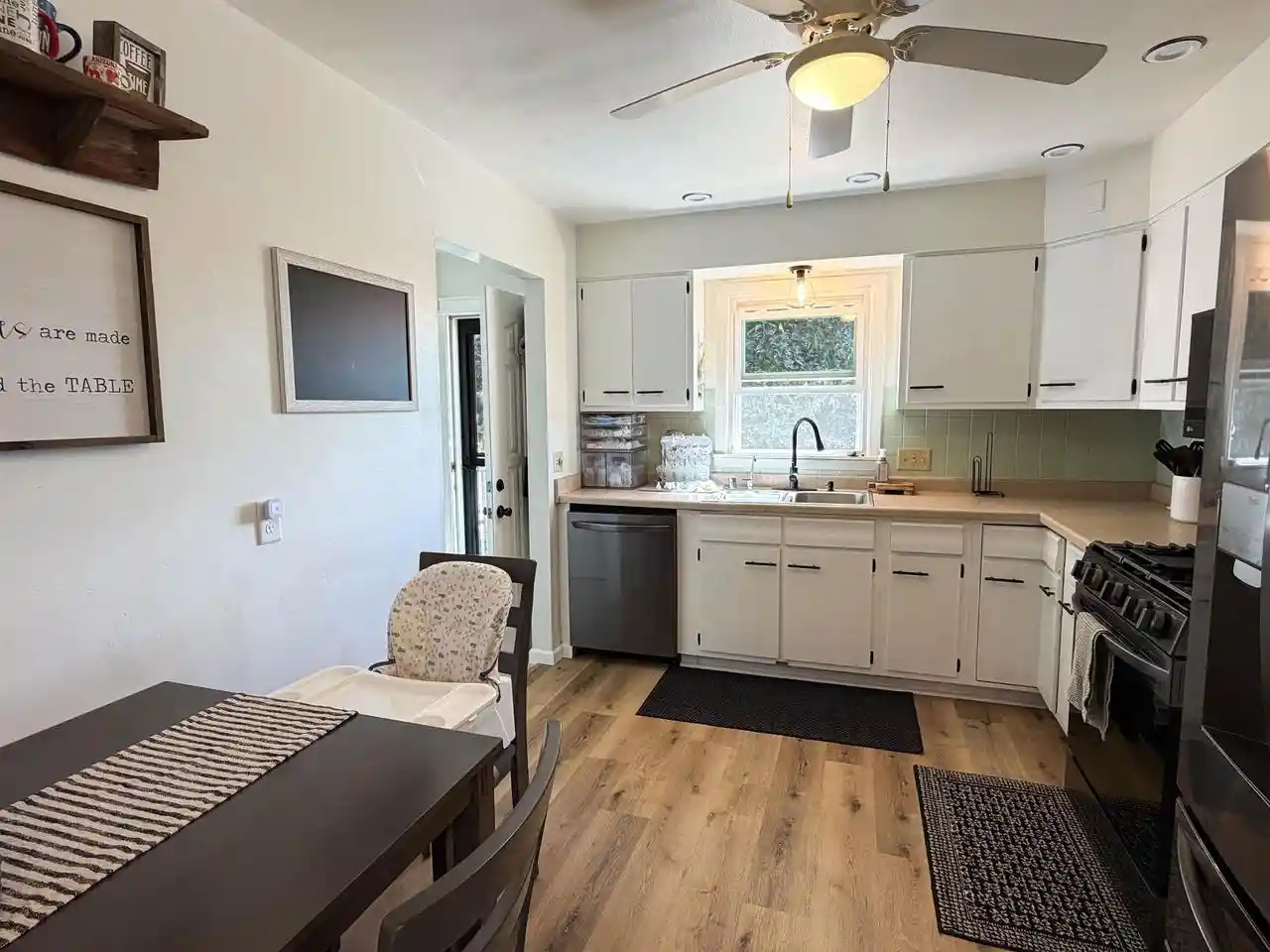 Photo 4 of Single family home for sale at 610 S Chestnut St, Platteville, WI 53818 | MLS# 2033374 | Listing updated on 2026-09-27