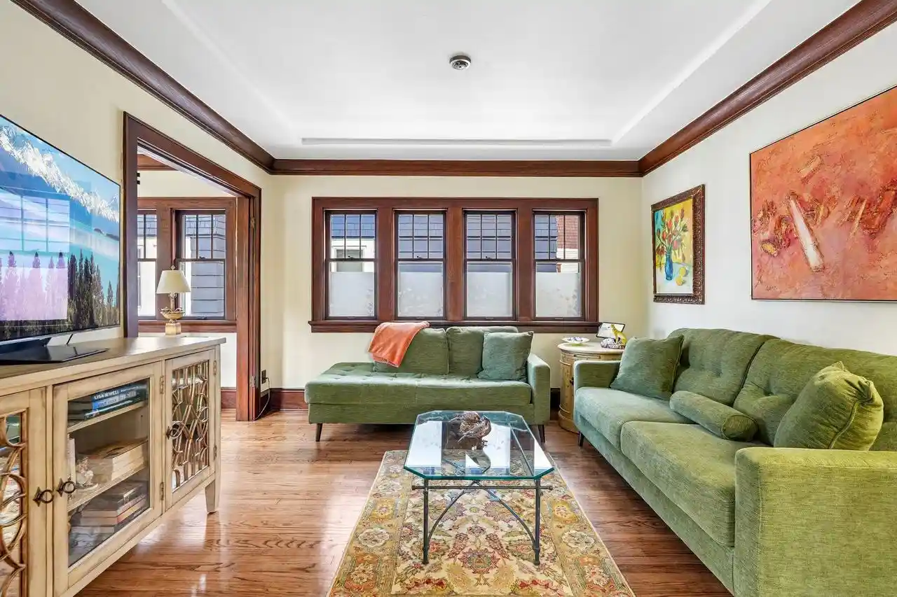 Photo 2 of Single family home for sale at 1952 N Warren Ave, Milwaukee, WI 53202 | MLS# 1981957 | Listing updated on 2026-09-29