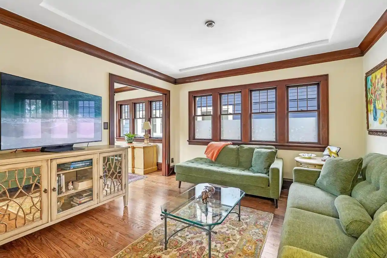 Photo 3 of Single family home for sale at 1952 N Warren Ave, Milwaukee, WI 53202 | MLS# 1981957 | Listing updated on 2026-09-29