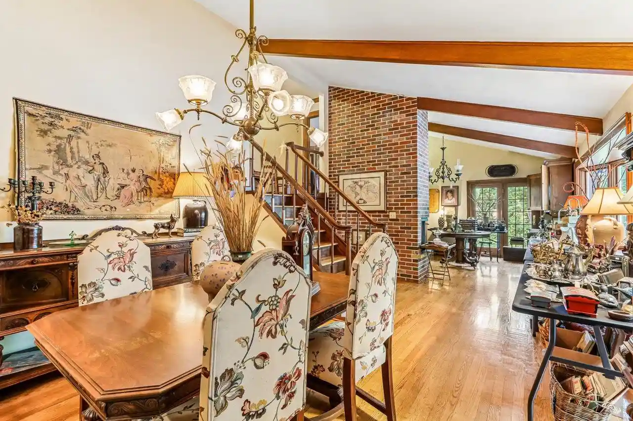 Photo 4 of Single family home for sale at 3 Montauk Pl, Madison, WI 53711 | MLS# 2033378 | Listing updated on 2026-09-24