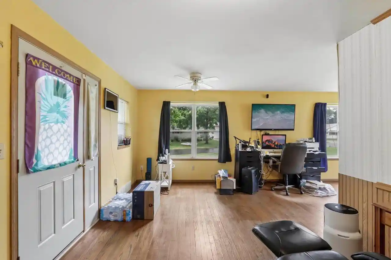 Photo 4 of Single family home for sale at S8007 Maple Park Rd, Prairie Du Sac, WI 53578 | MLS# 2033383 | Listing updated on 2026-09-24