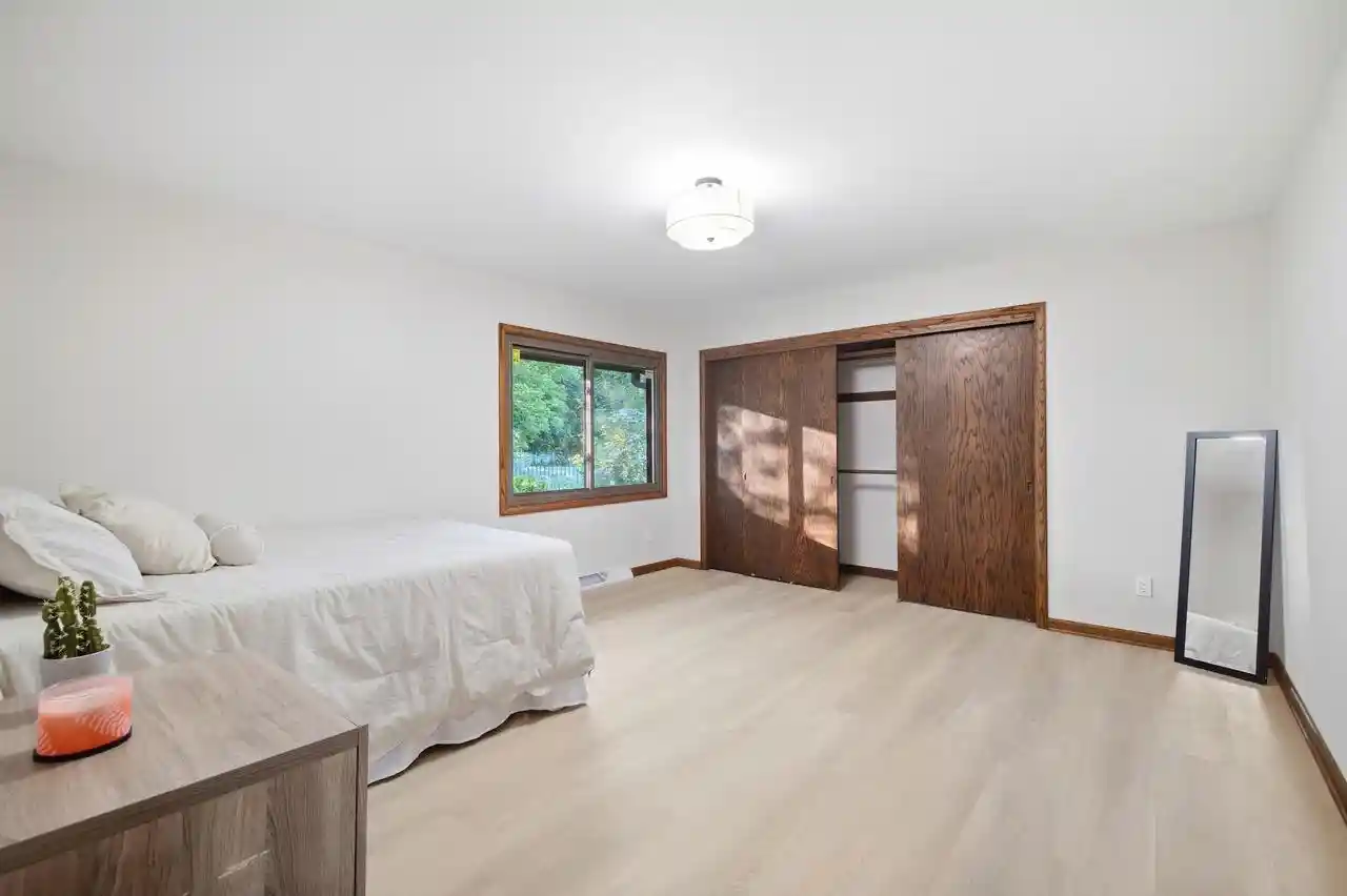 Photo 4 of Single family home for sale at 9115 N Deer Ct, Milwaukee, WI 53223 | MLS# 1981971 | Listing updated on 2026-09-30