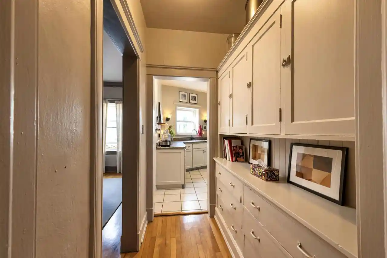 Photo 2 of Condo for sale at 2230 E Bradford Ave #H, Milwaukee, WI 53211 | MLS# 1981977 | Listing updated on 2026-09-30