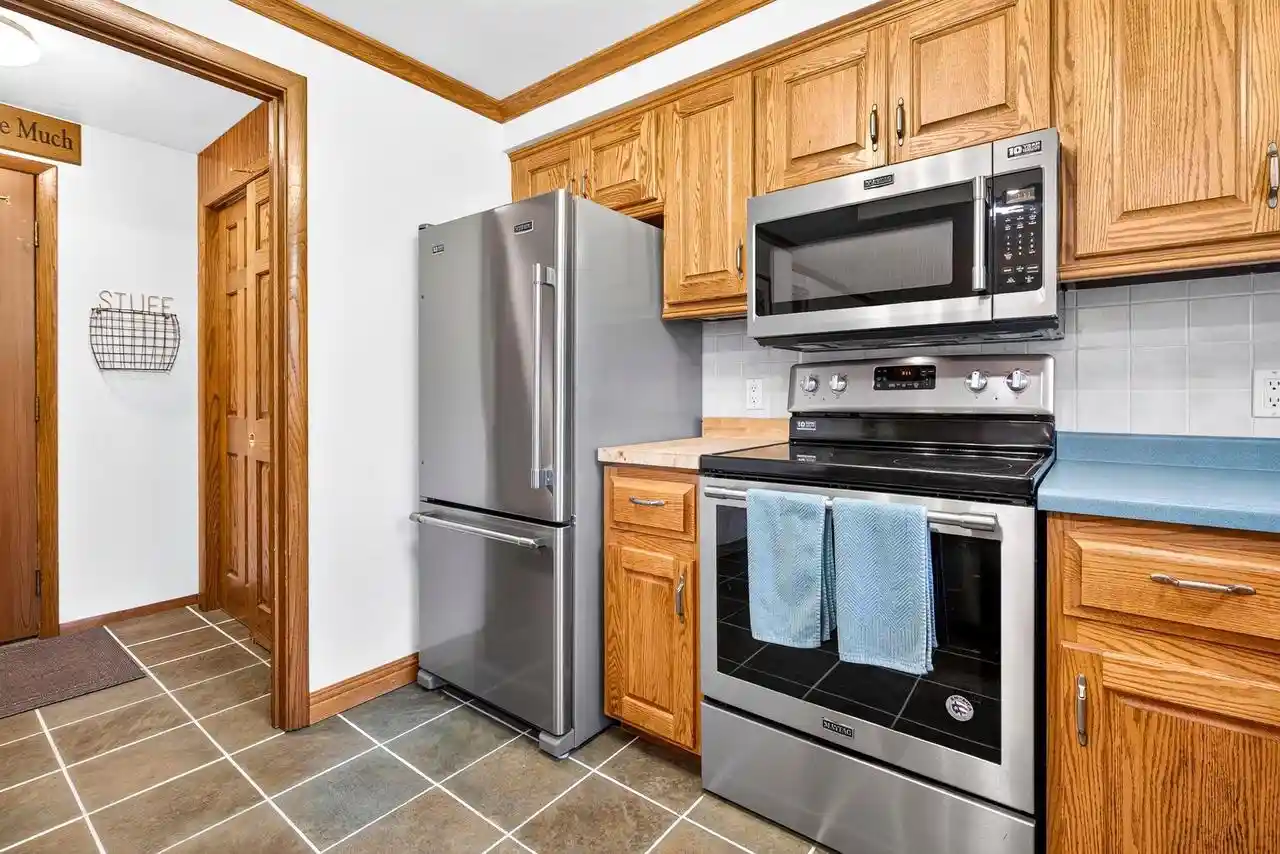 Photo 2 of Single family home for sale at 629 Woodside Dr, Seymour, WI 54165 | MLS# 50333225 | Listing updated on 2026-09-30