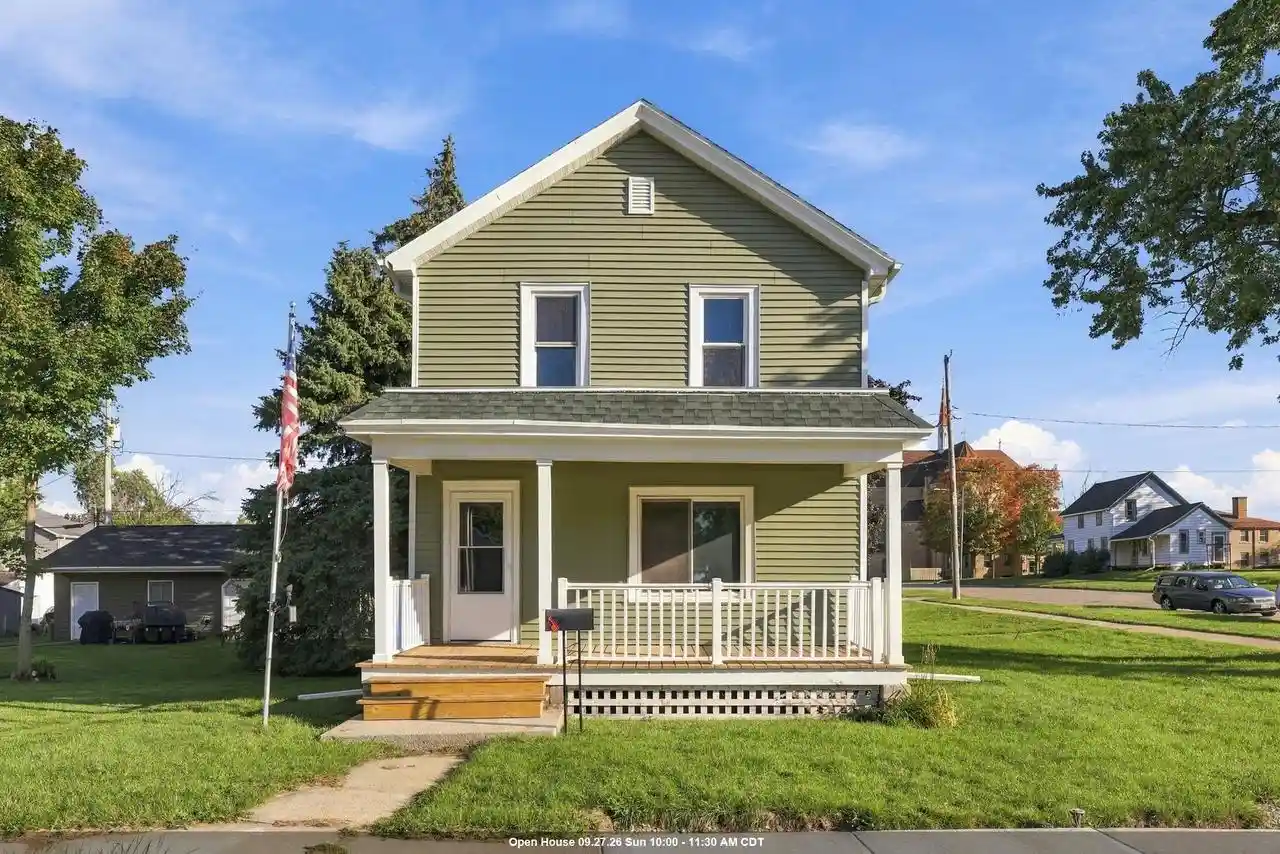 Single family home for sale at 202 W 9th Street, Kaukauna, WI 54130 | MLS# 50333226