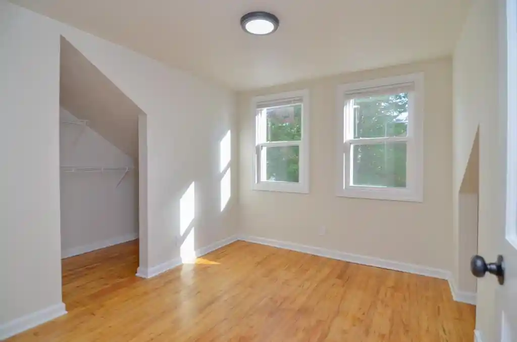 Photo 4 of Single family home for sale at 303 E 10th Street, Fond Du Lac, WI 54935 | MLS# 50333230 | Listing updated on 2026-09-27
