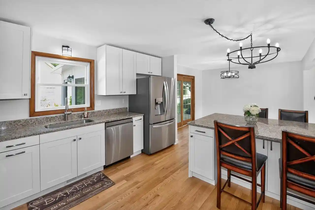 Photo 2 of Single family home for sale at 21300 Astolat Dr, Brookfield, WI 53045 | MLS# 1981988 | Listing updated on 2026-09-25