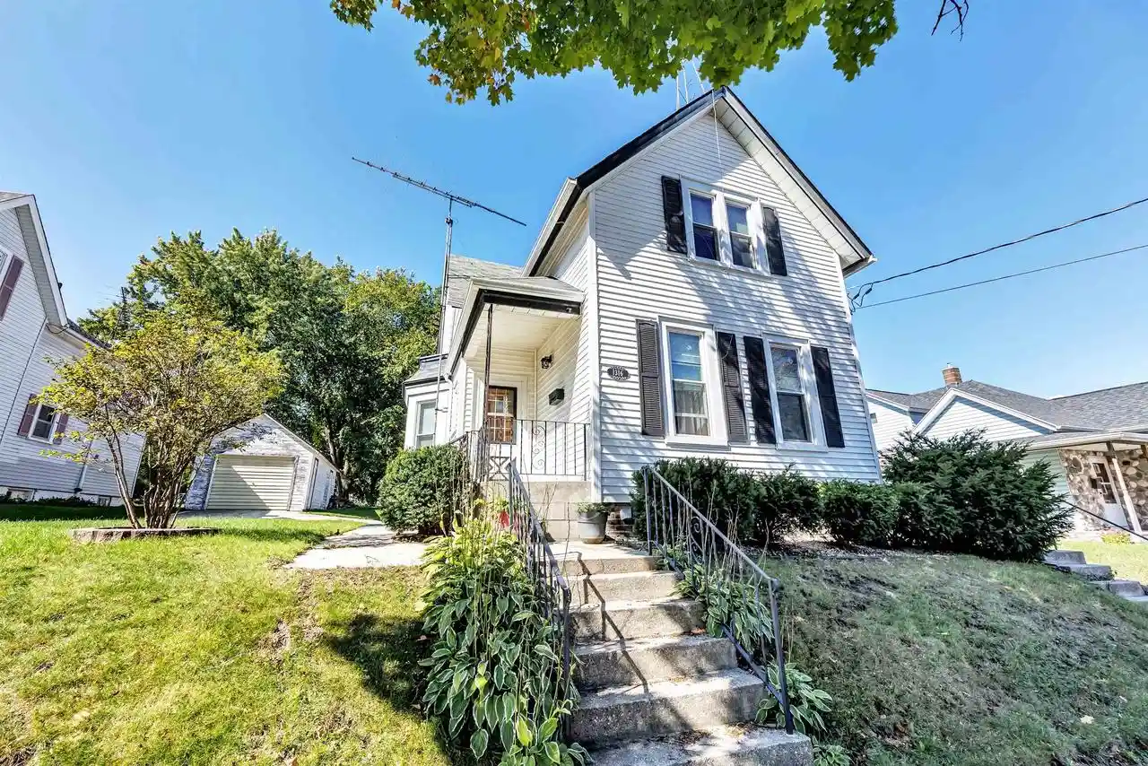 Multi family home for sale at 1316 S 13th Street, Manitowoc, WI 54220 | MLS# 50333235
