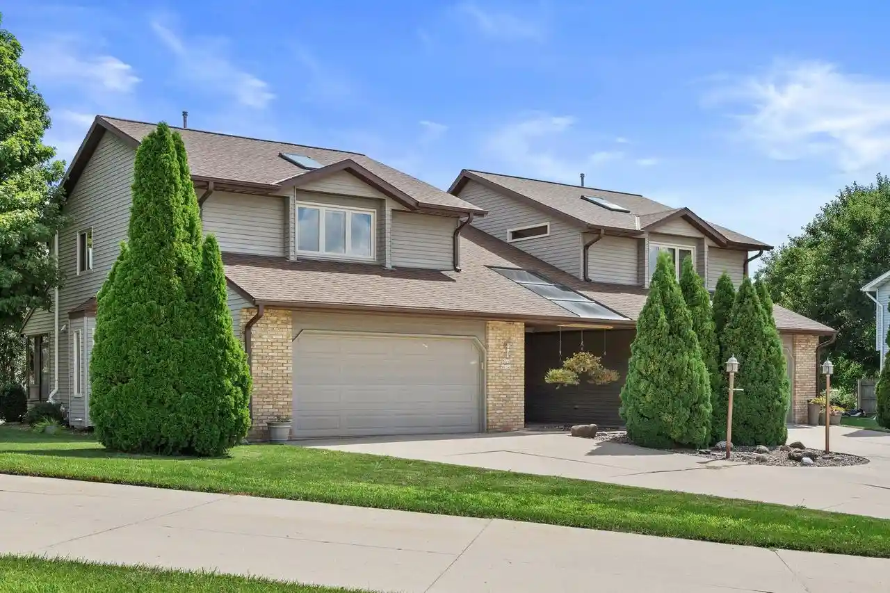 Photo 1 of Condo for sale at W232n6140 Teakwood Ct, Sussex, WI 53089 | MLS# 1981989 | Listing updated on 2026-09-25