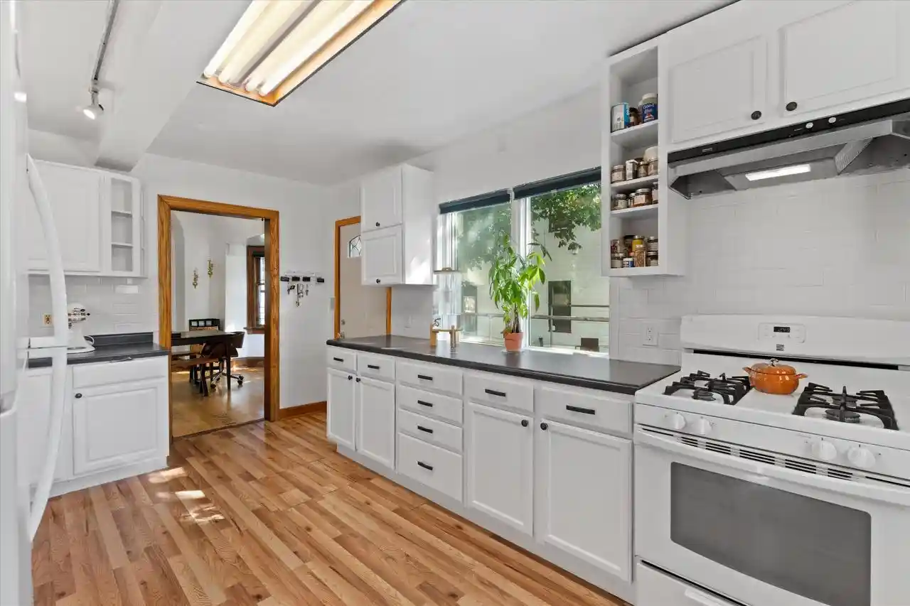 Photo 3 of Multi family home for sale at 2715 N Humboldt Blvd, Milwaukee, WI 53212 | MLS# 1981996 | Listing updated on 2026-10-09
