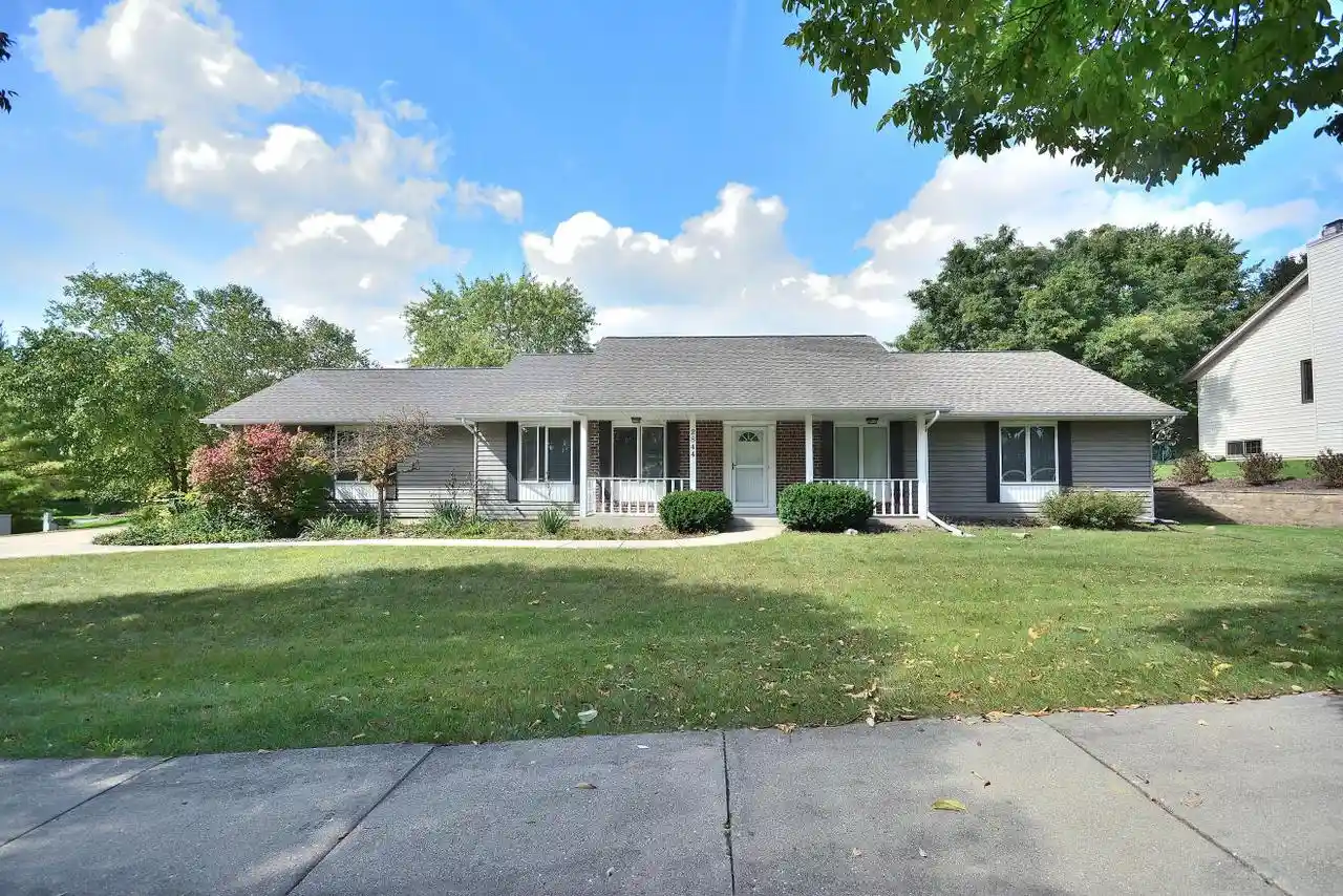 Single family home for sale at 2844 Apache Pass, Waukesha, WI 53188 | MLS# 1981999 | Listing updated on 2026-09-26