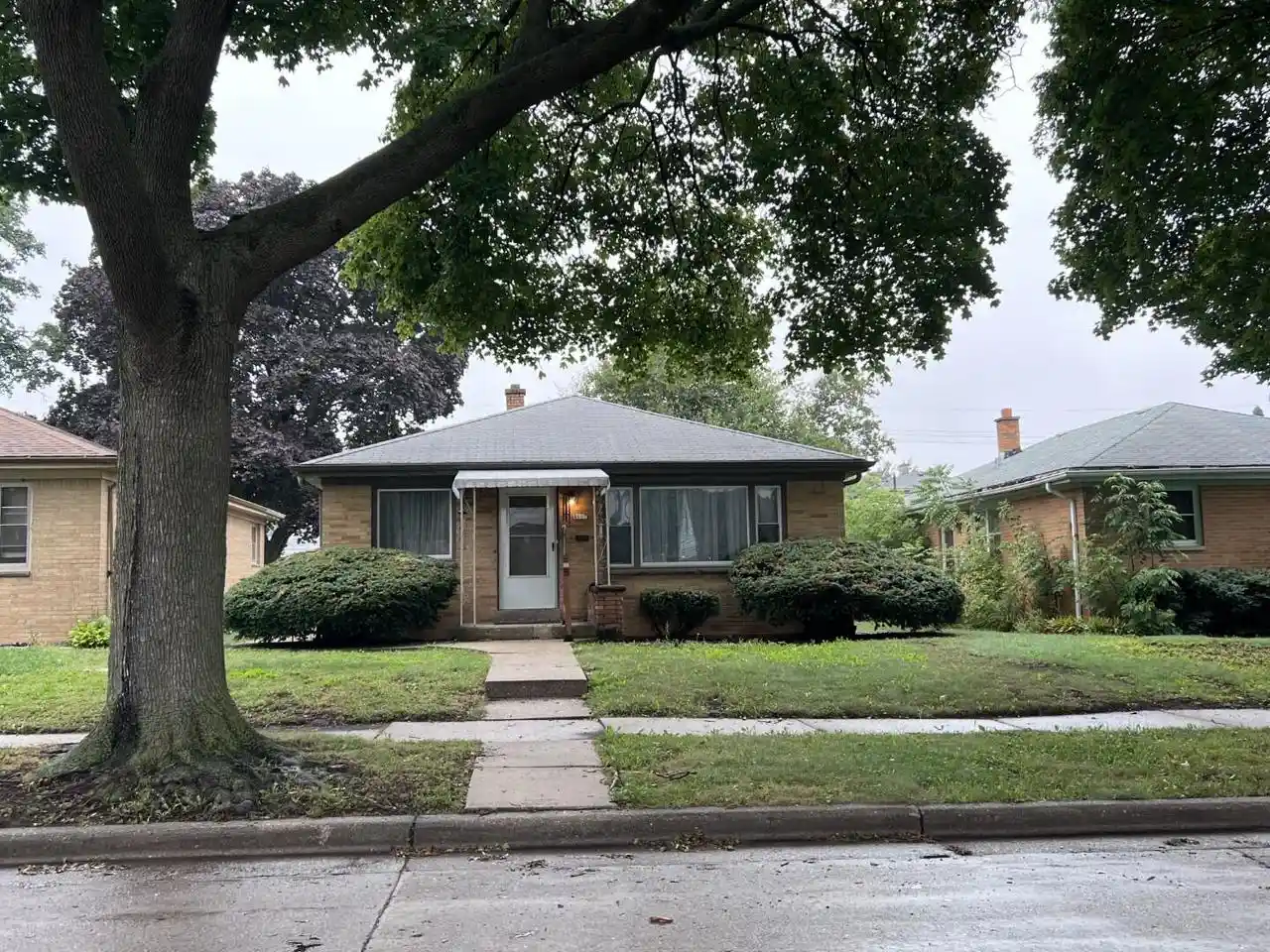 Photo 3 of Single family home for sale at 4667 N 67th Street, Milwaukee, WI 53218 | MLS# 1982002 | Listing updated on 2026-09-24