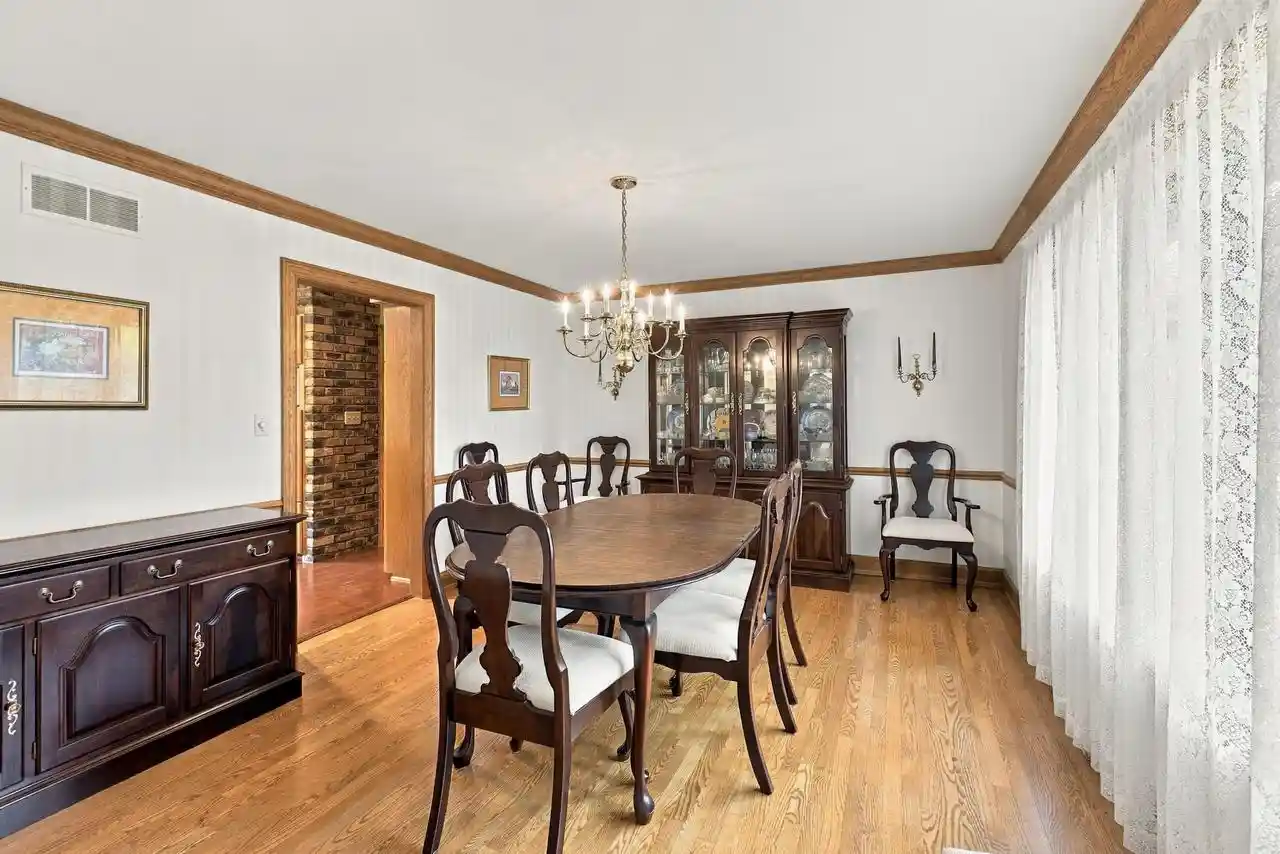 Photo 4 of Single family home for sale at N26w30851 Golf Hills Dr, Pewaukee, WI 53072 | MLS# 1982003 | Listing updated on 2026-09-25