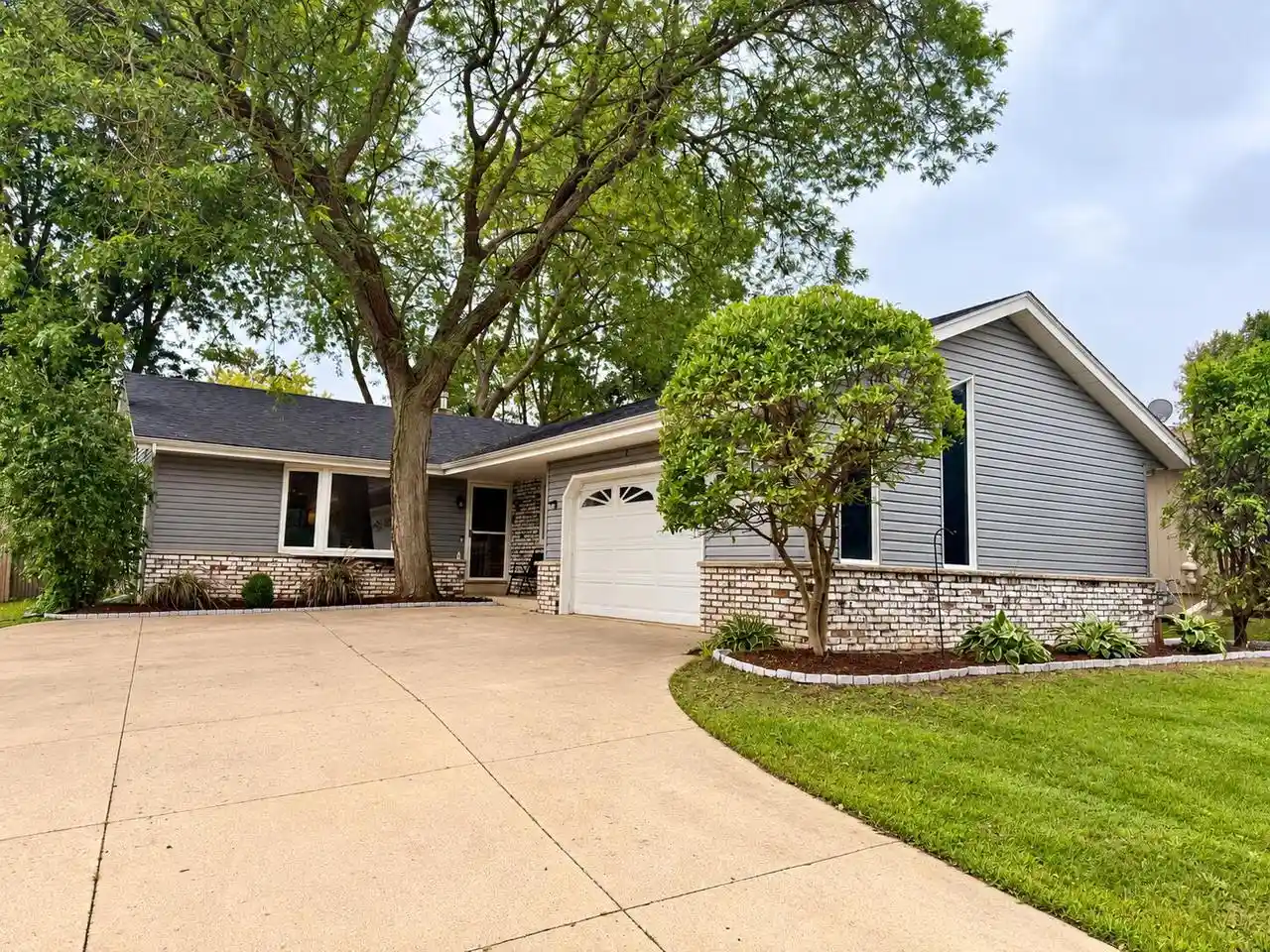 Single family home for sale at 4613 87th Place, Kenosha, WI 53142 | MLS# 1982010