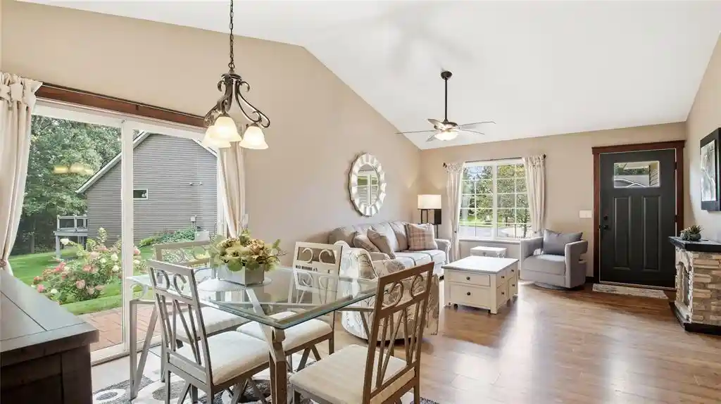 Photo 3 of Single family home for sale at 2808 Swallowtail Ct, Altoona, WI 54720 | MLS# 1605149 | Listing updated on 2026-10-03